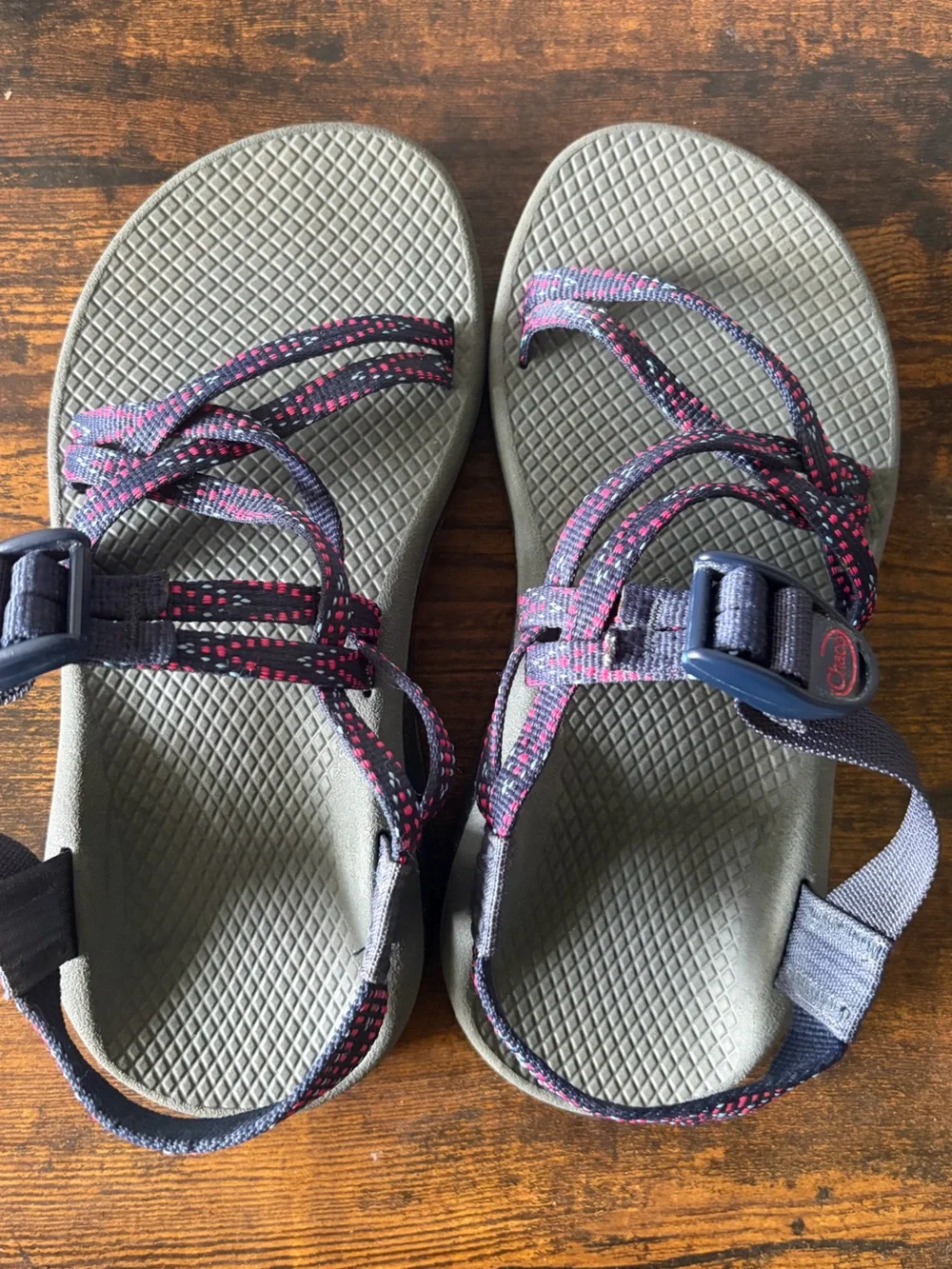 Chaco Women’s Z/Cloud Sandals Size 6 Gray Blue Pink Strappy Sport Sandals